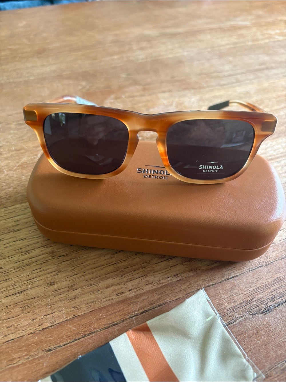 Shinola Tortoiseshell Sunglasses with Tan Case - Picture 2 of 6